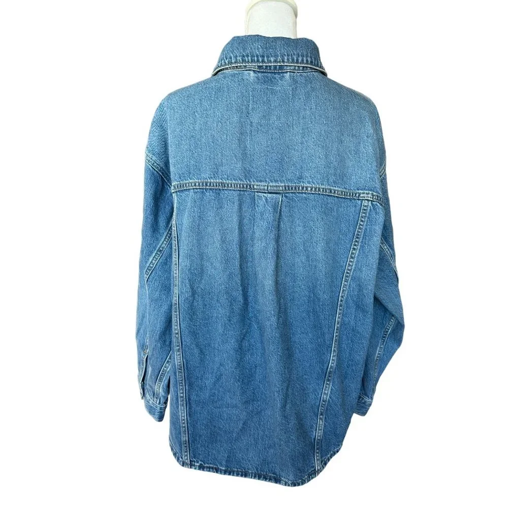 Levi Trucker Jacket Women's Size Large 4 Pocket Front Curved Hem Blue Denim NEW - Picture 2 of 11